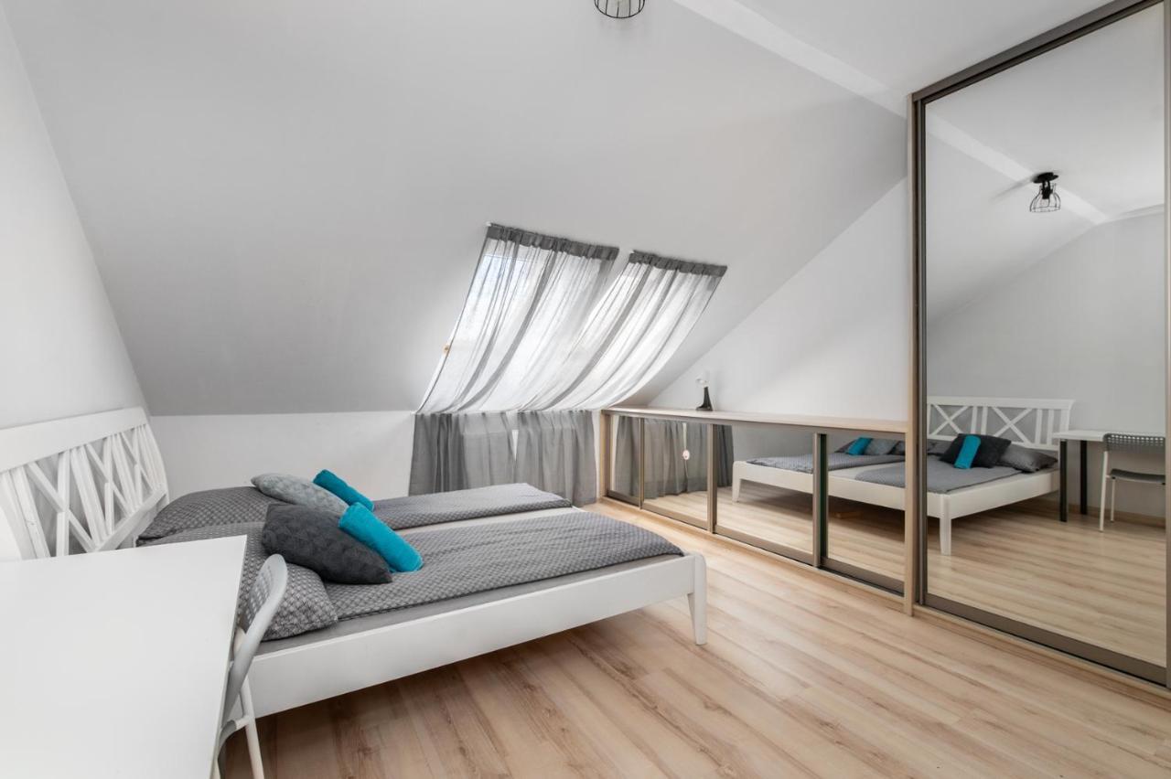 Tjiraso Apartment Gdańsk Exteriör bild